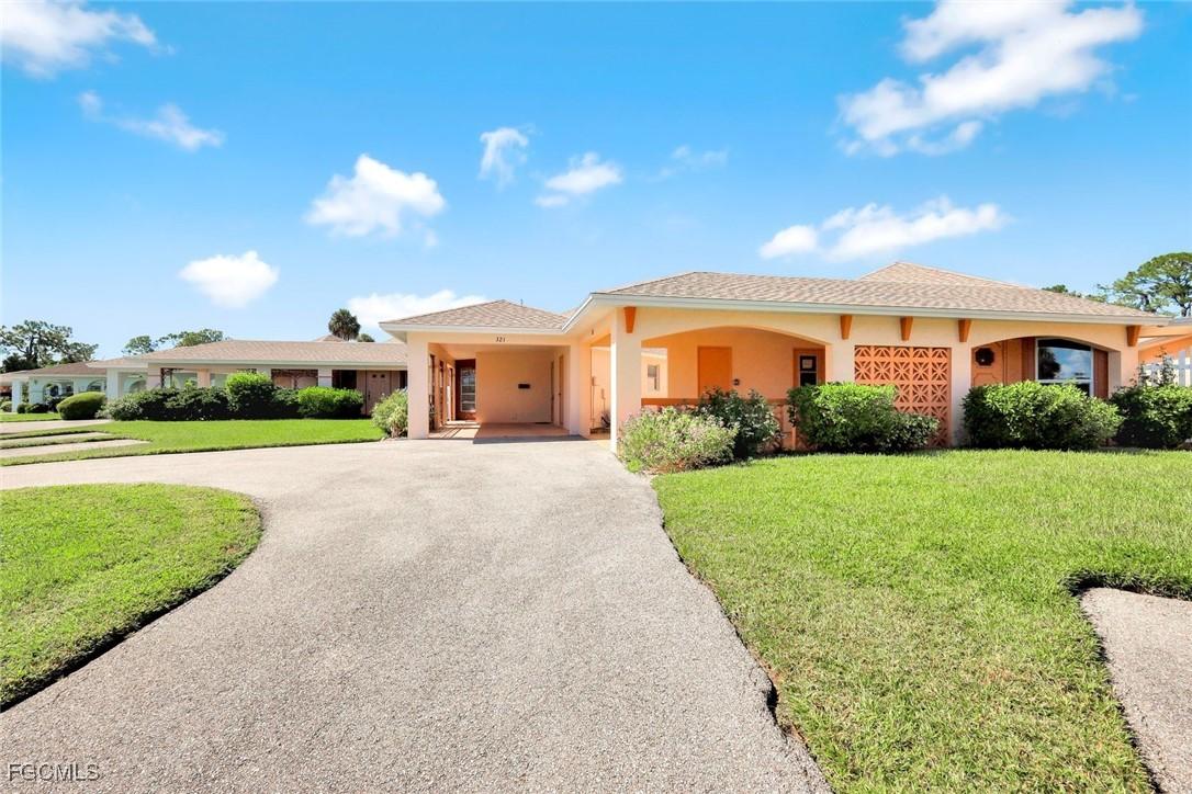 321 Dania St., Lehigh Acres, FL 33936