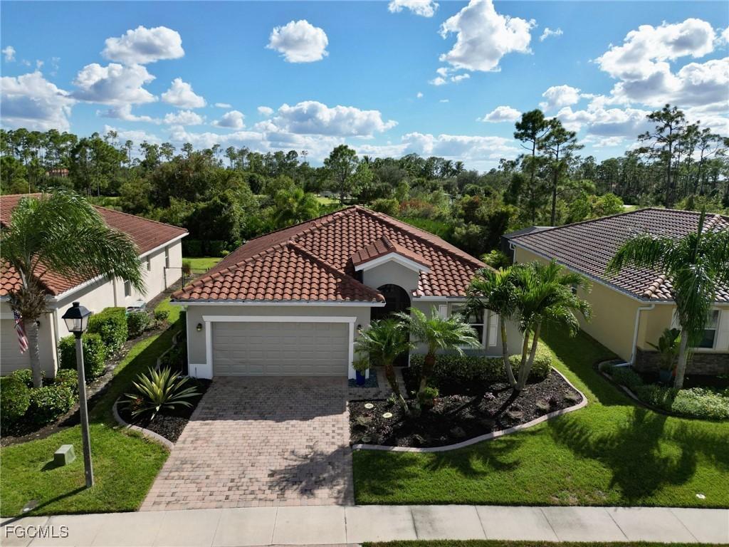 2536 Laurentina Ln., Cape Coral, FL 33909