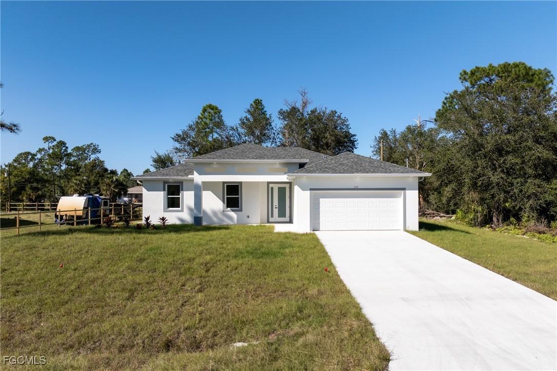 509 Johns Ave., Lehigh Acres, FL 33972