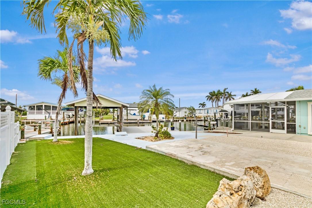 3828 Coconut Dr., St James City, FL 33956