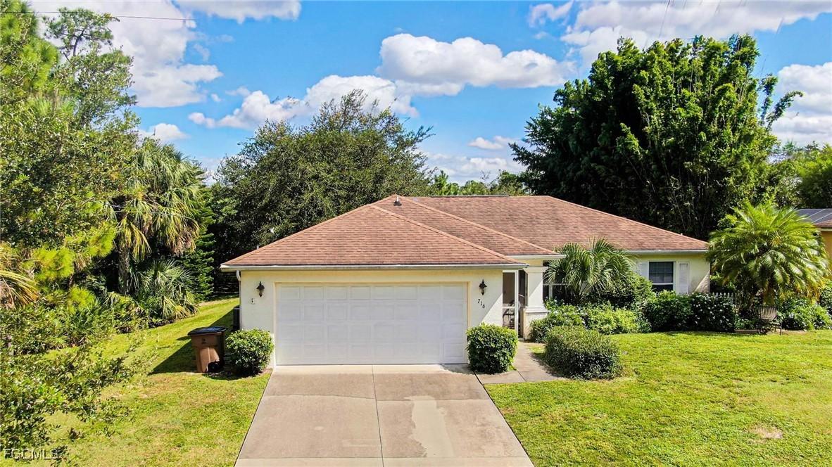 716 8th Ave., Lehigh Acres, FL 33972