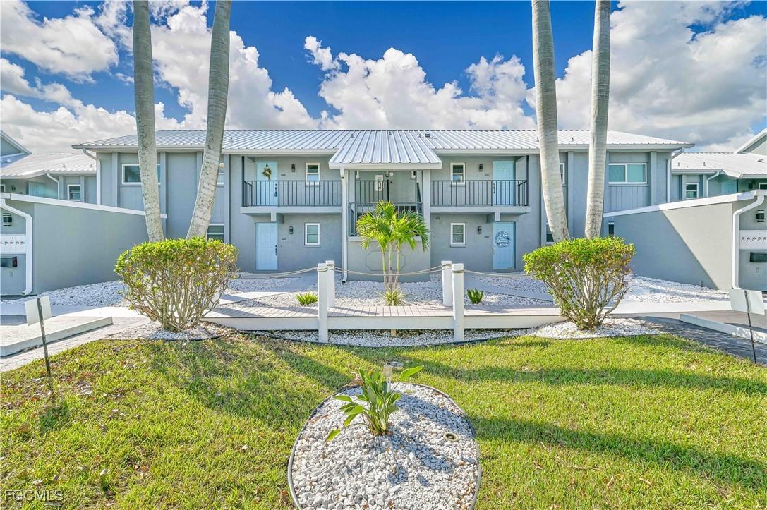 1808 Beach Pkwy. #203, Cape Coral, FL 33904