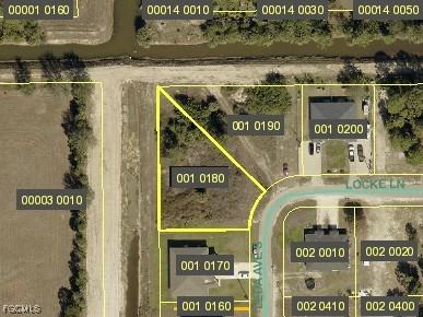 2100/2102 Leda Ave., Lehigh Acres, FL 33973