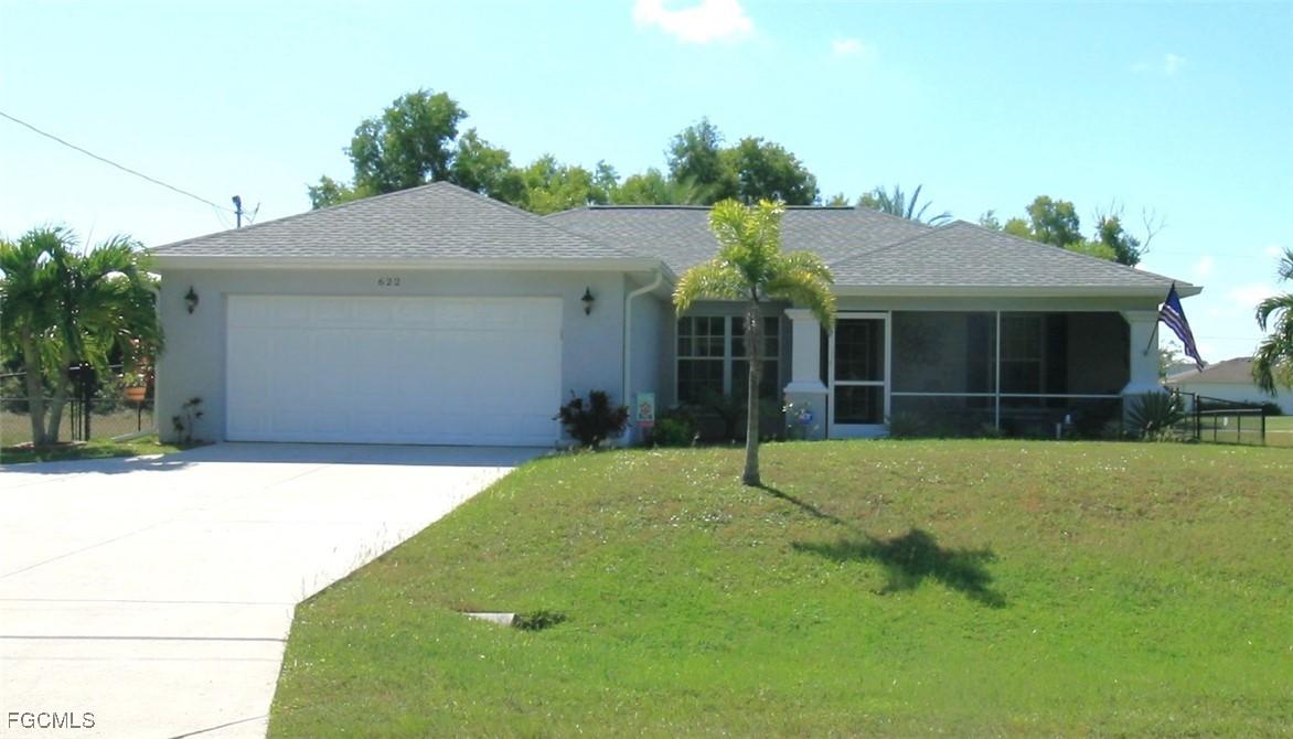 622 Jacaranda Pkwy., Cape Coral, FL 33909