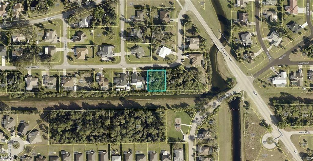 1220 Albemarle Cir., Lehigh Acres, FL 33936