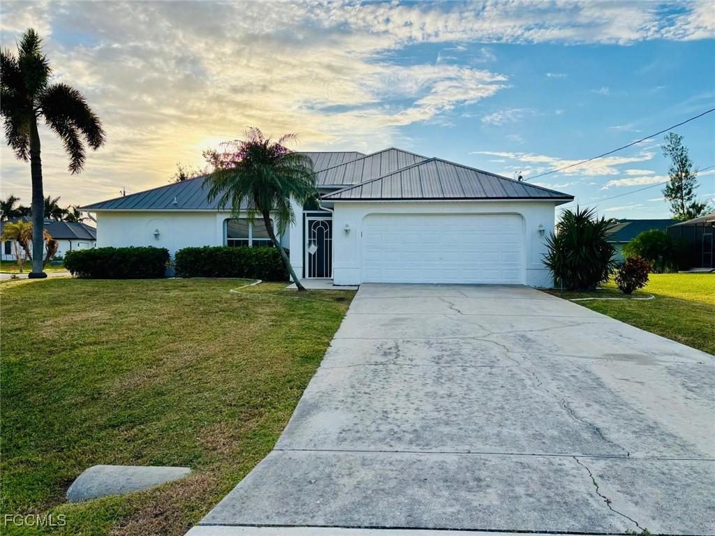 142 SW 34th Pl., Cape Coral, FL 33991