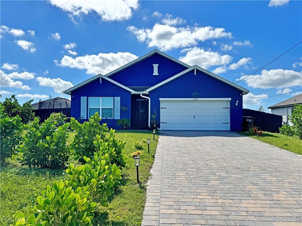 2430 NW 9th Ter., Cape Coral, FL 33993