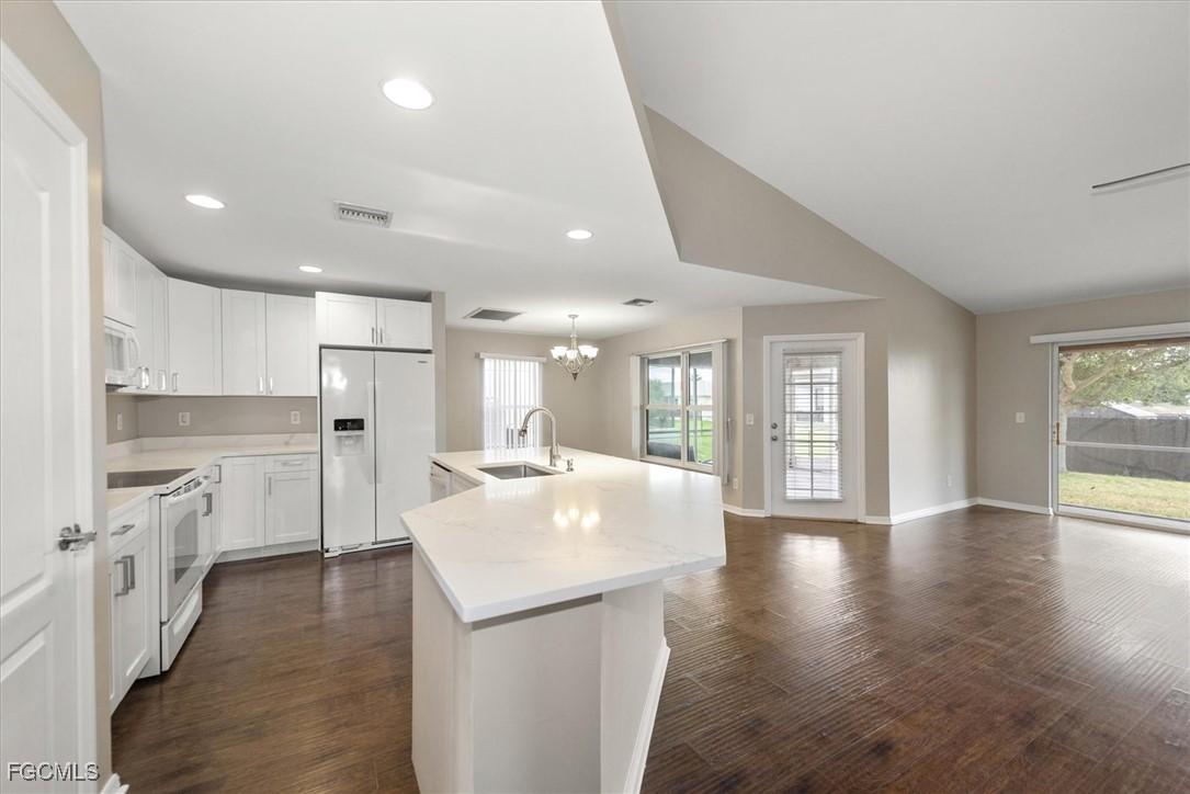 424 NW 14th St., Cape Coral, FL 33993