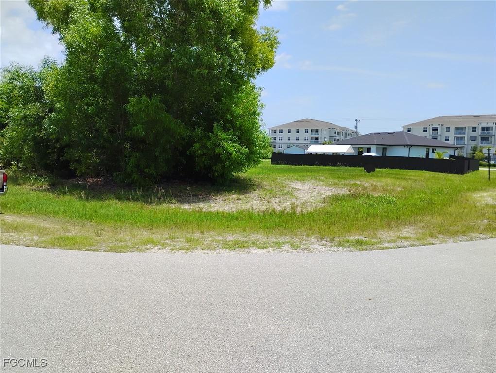 133 SW 8th Pl., Cape Coral, FL 33991