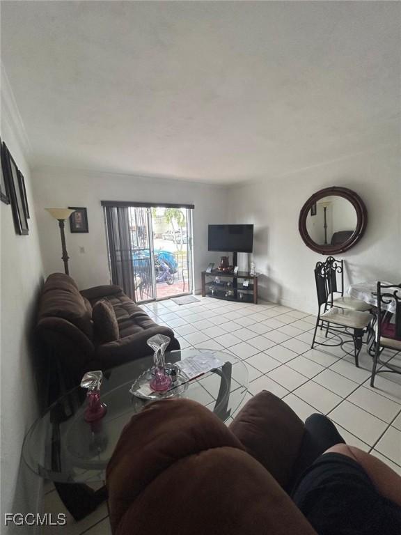 1225 W 35th St. #14A, Hialeah, FL 33012