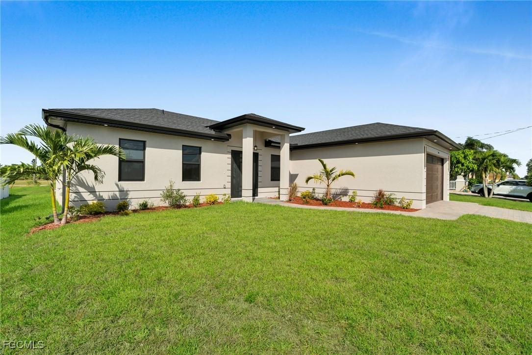 2903 NW 3rd St., Cape Coral, FL 33993