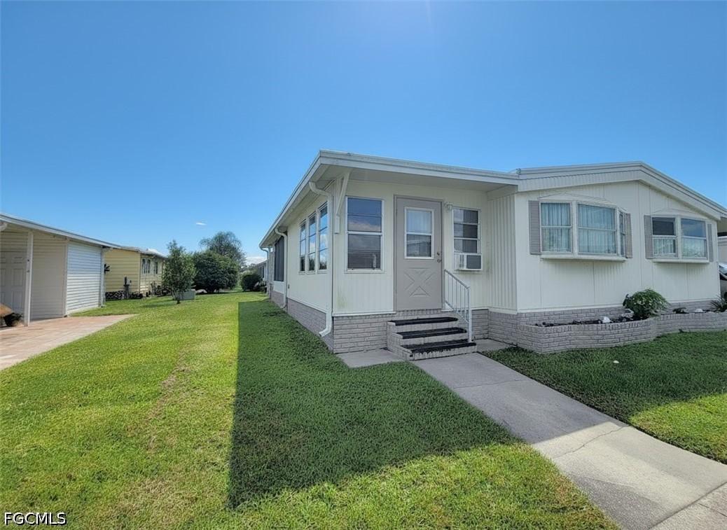 10 Hay St., Alva, FL 33920