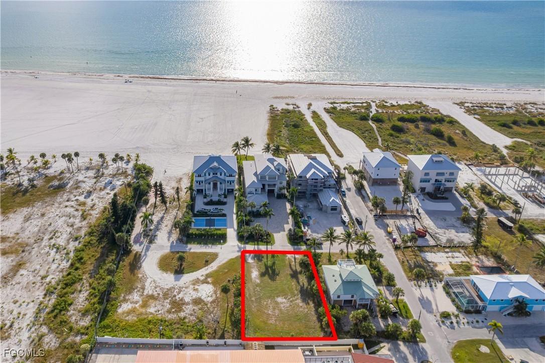 6125 Court St., Fort Myers Beach, FL 33931