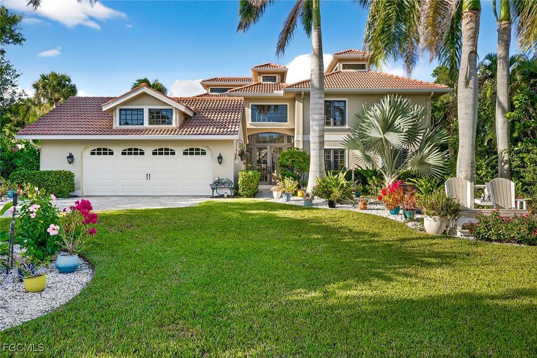 732 Windlass Way, Sanibel, FL 33957