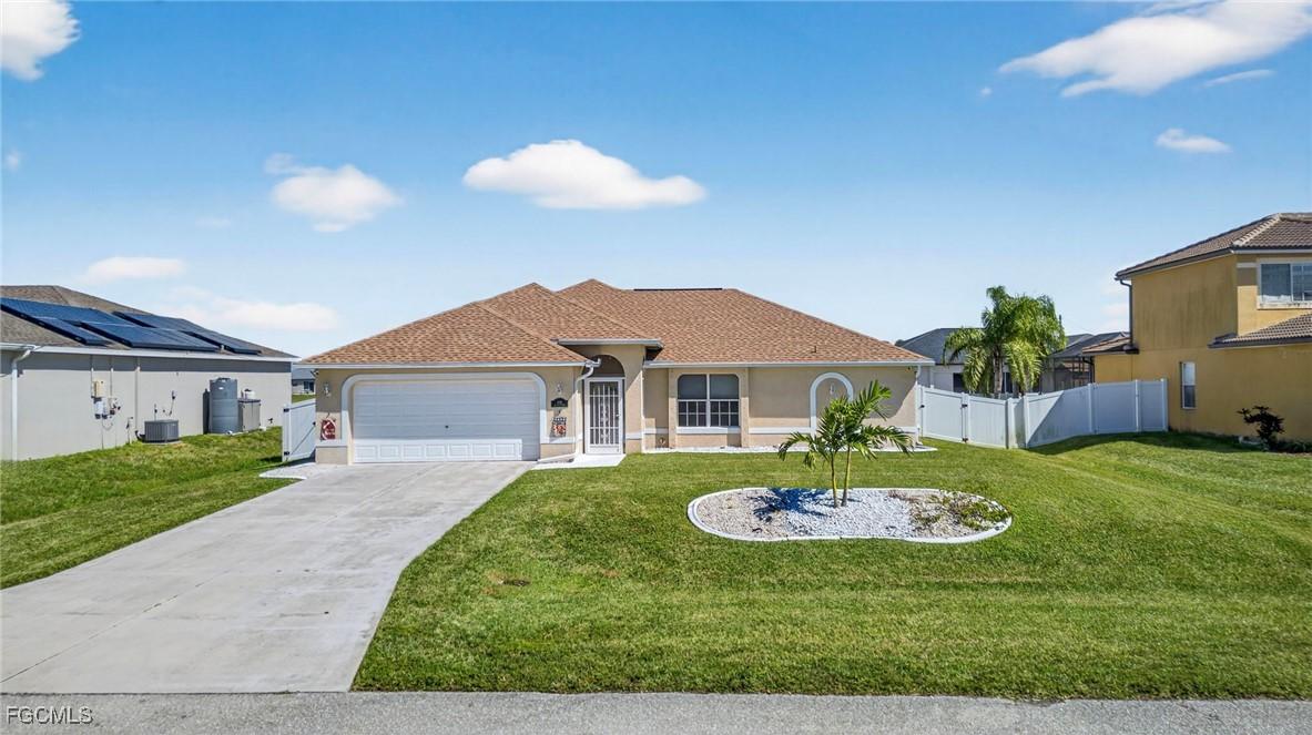 1633 NW 37th Pl., Cape Coral, FL 33993