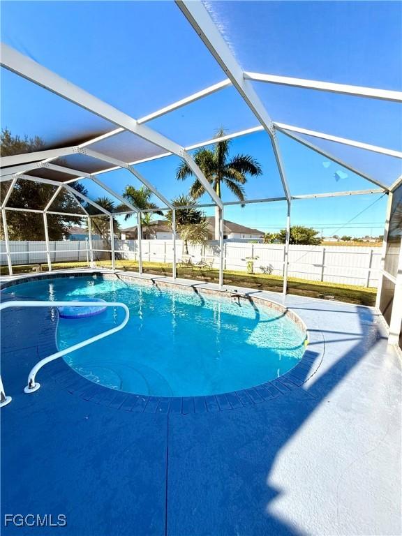 1216 NW 15th Pl., Cape Coral, FL 33993