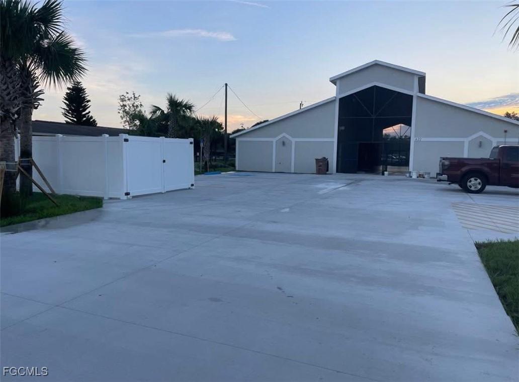 621 Joel Blvd., Lehigh Acres, FL 33936