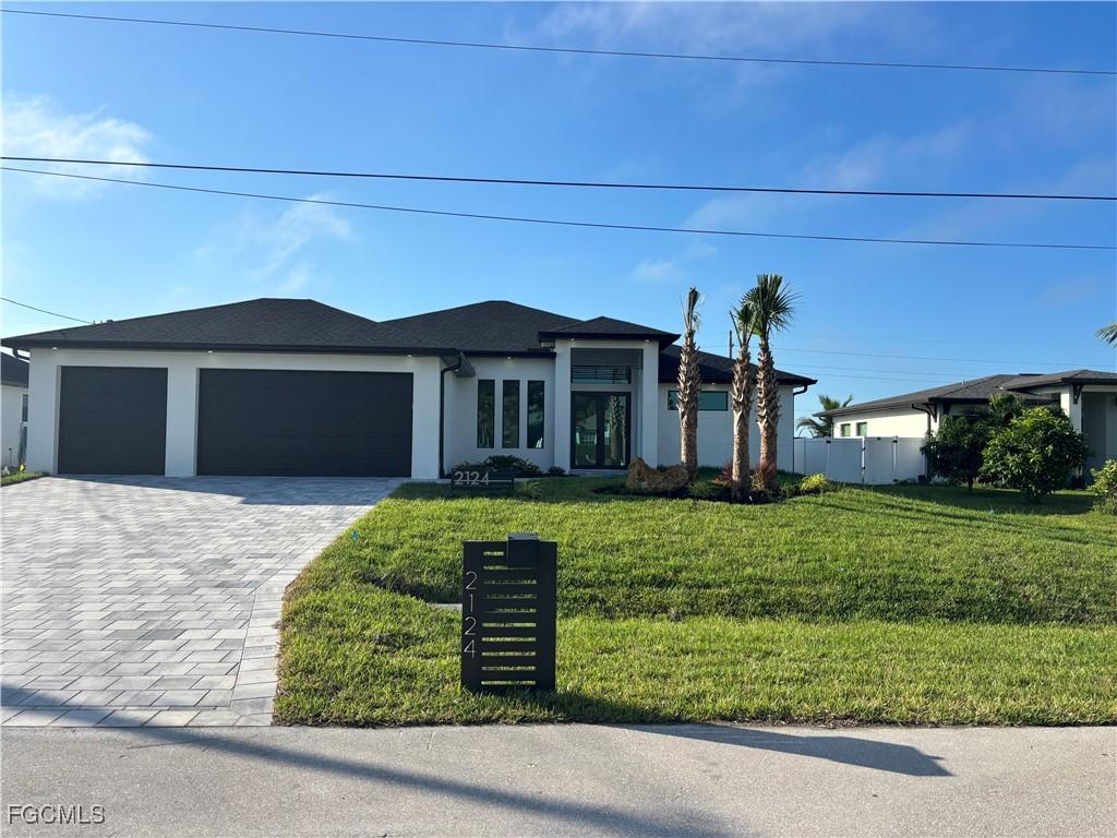2124 SW 15th Ter., Cape Coral, FL 33991
