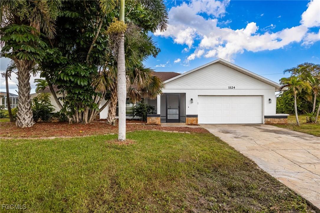 1124 NW 1st Pl., Cape Coral, FL 33993