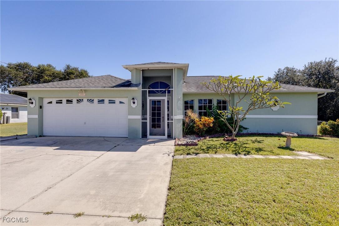715 Zephyr Ave., Fort Myers, FL 33913