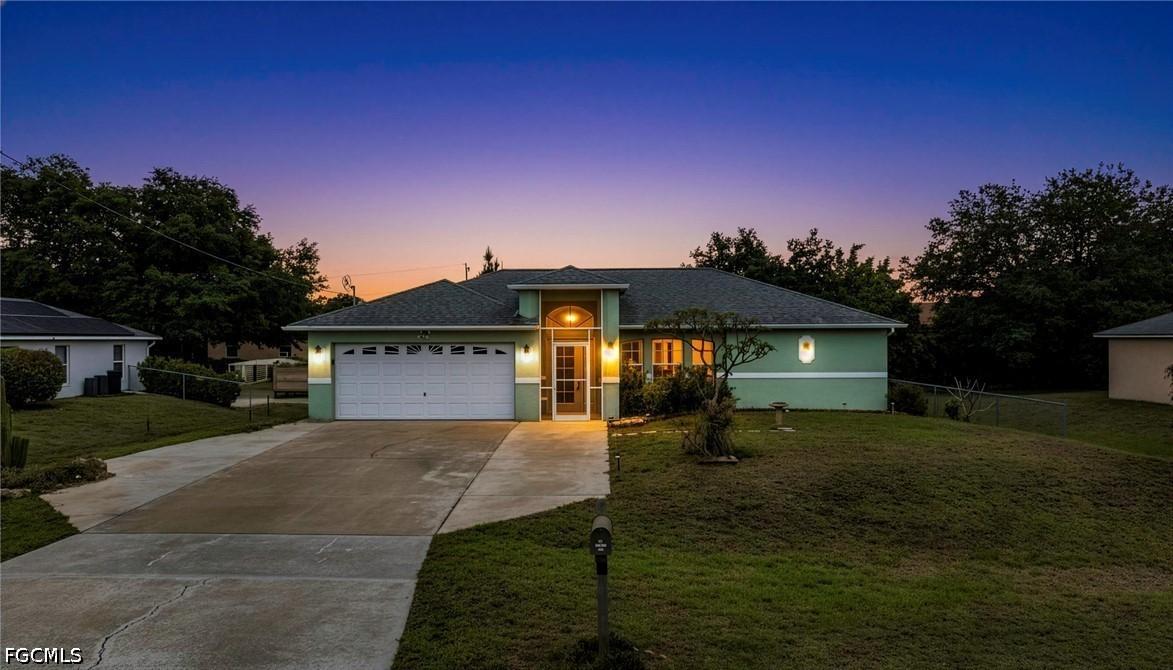 715 Zephyr Ave., Fort Myers, FL 33913