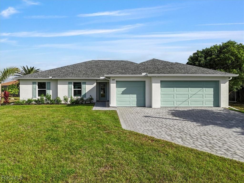 2203 NW 9th Ave., Cape Coral, FL 33993