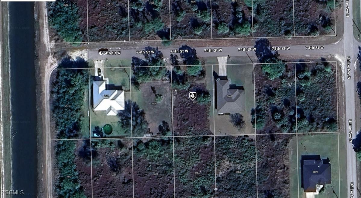 3607 74th St., Lehigh Acres, FL 33971