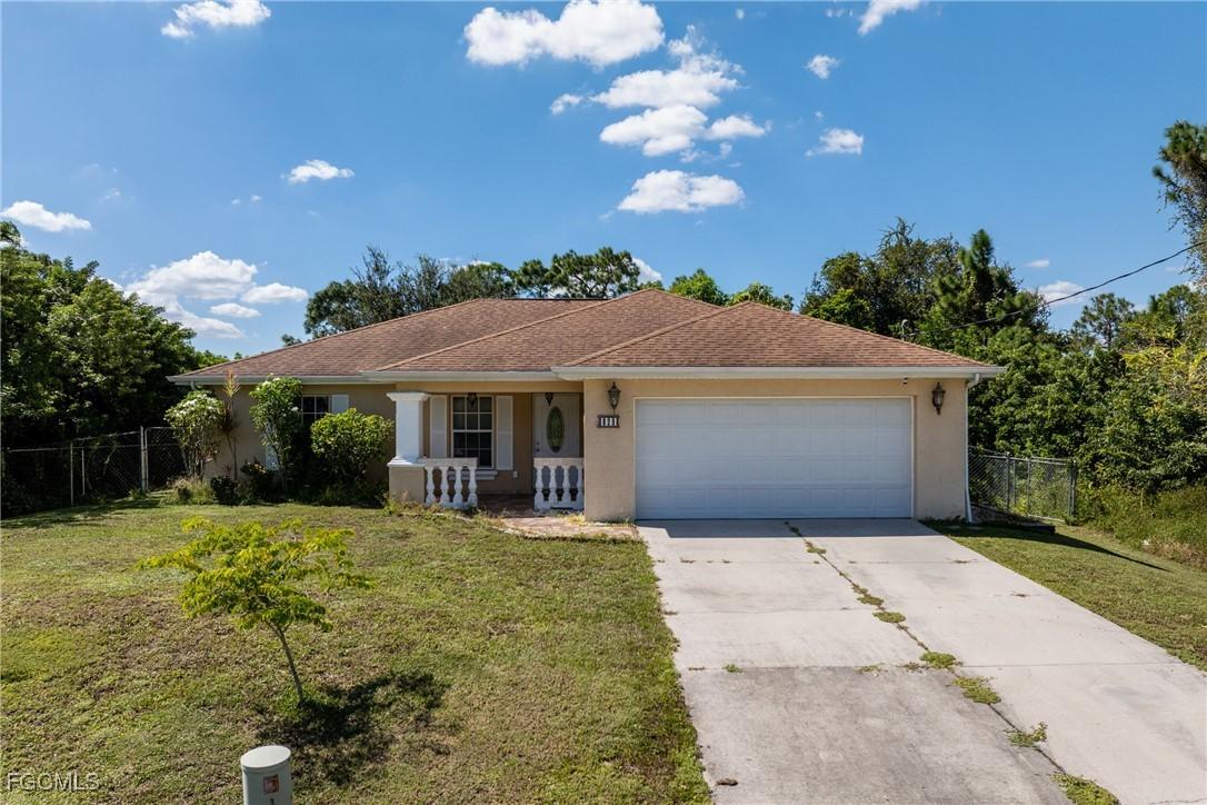 829 Anza Ave., Lehigh Acres, FL 33971