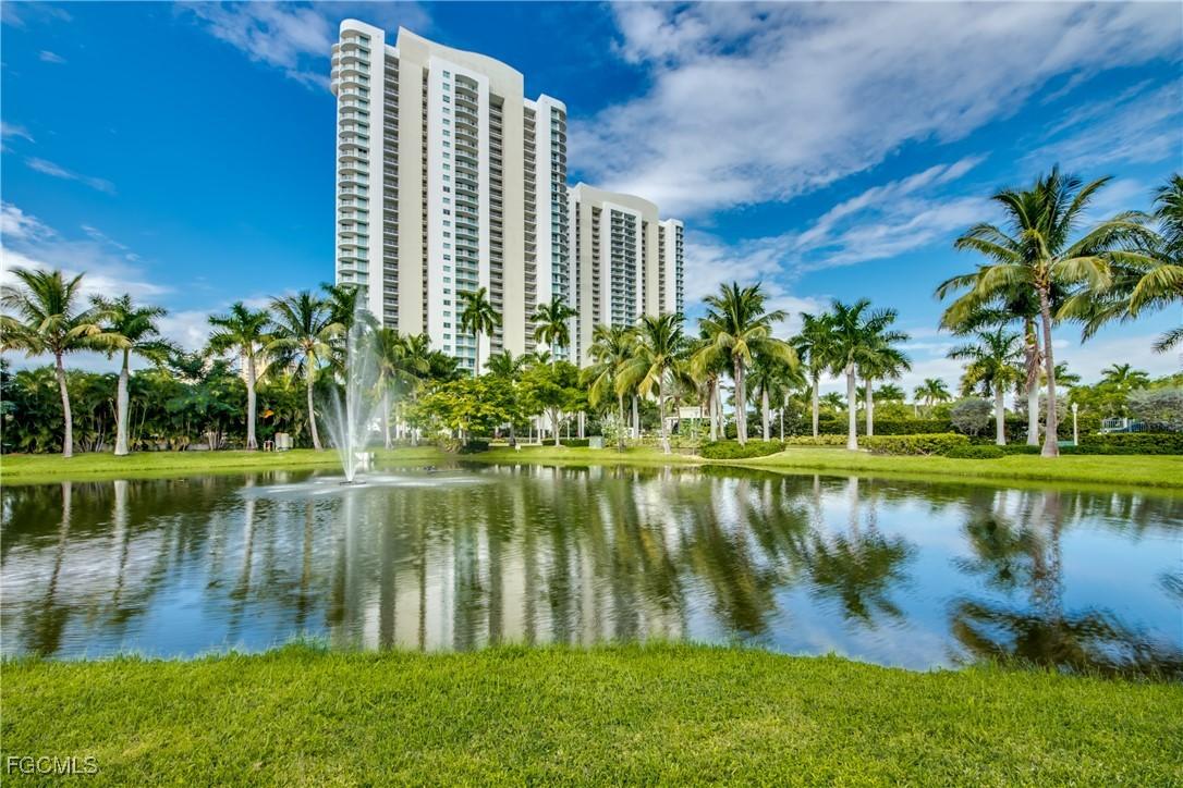 3000 Oasis Grand Blvd., Fort Myers, FL 33916