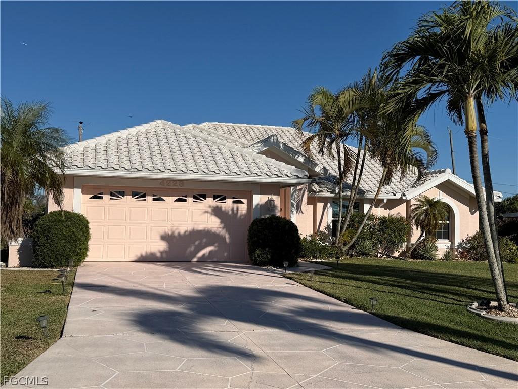 4223 SE 1st Pl., Cape Coral, FL 33904