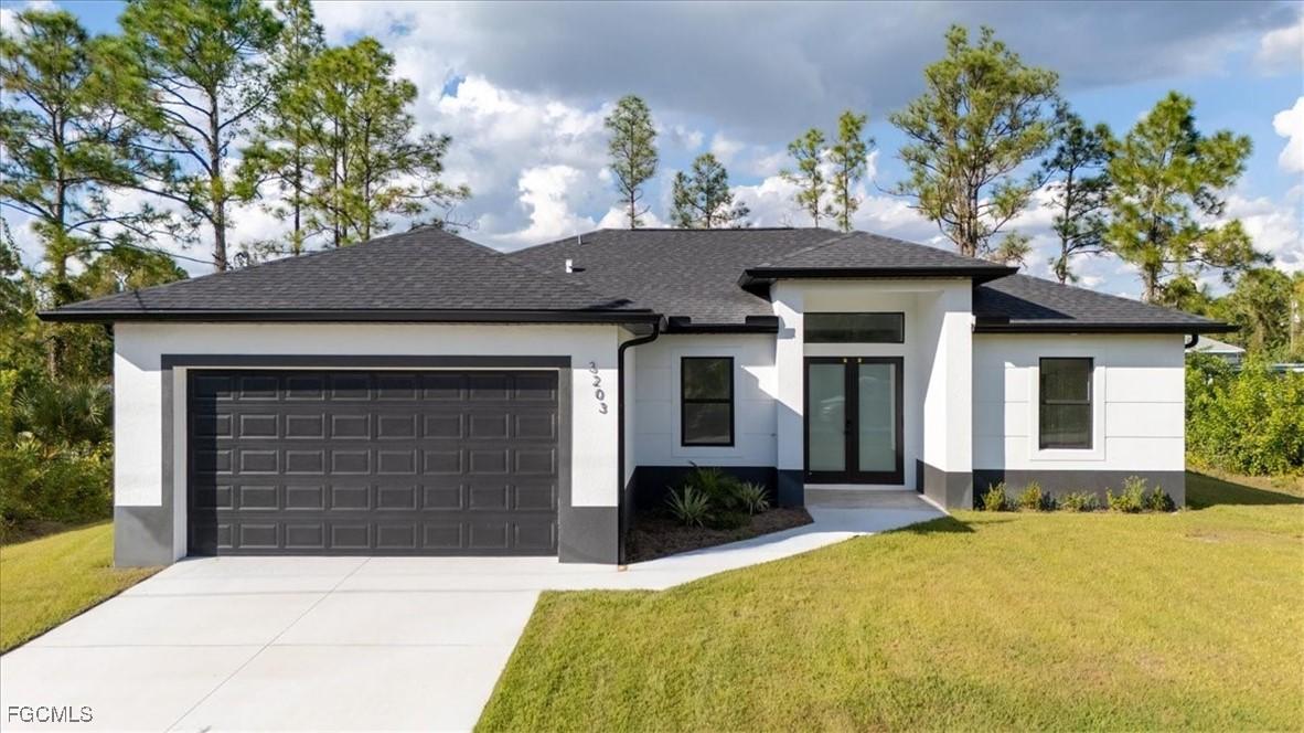 3203 Sunshine Blvd., Lehigh Acres, FL 33971