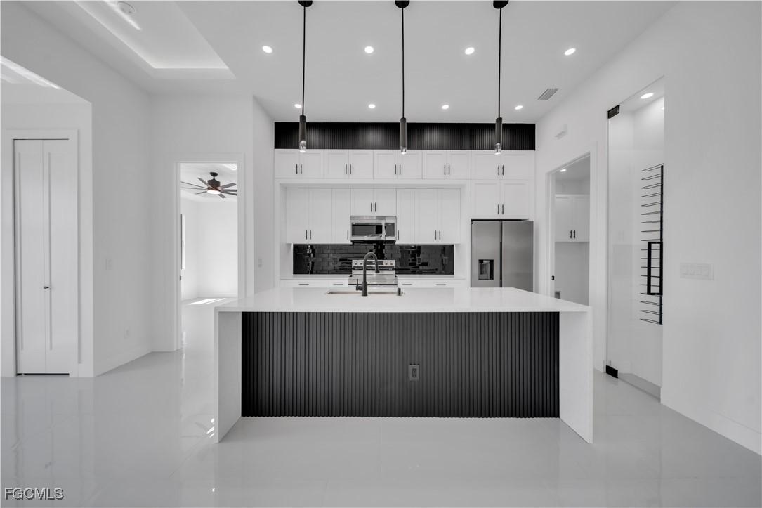 1202 Nelson Rd., Cape Coral, FL 33993