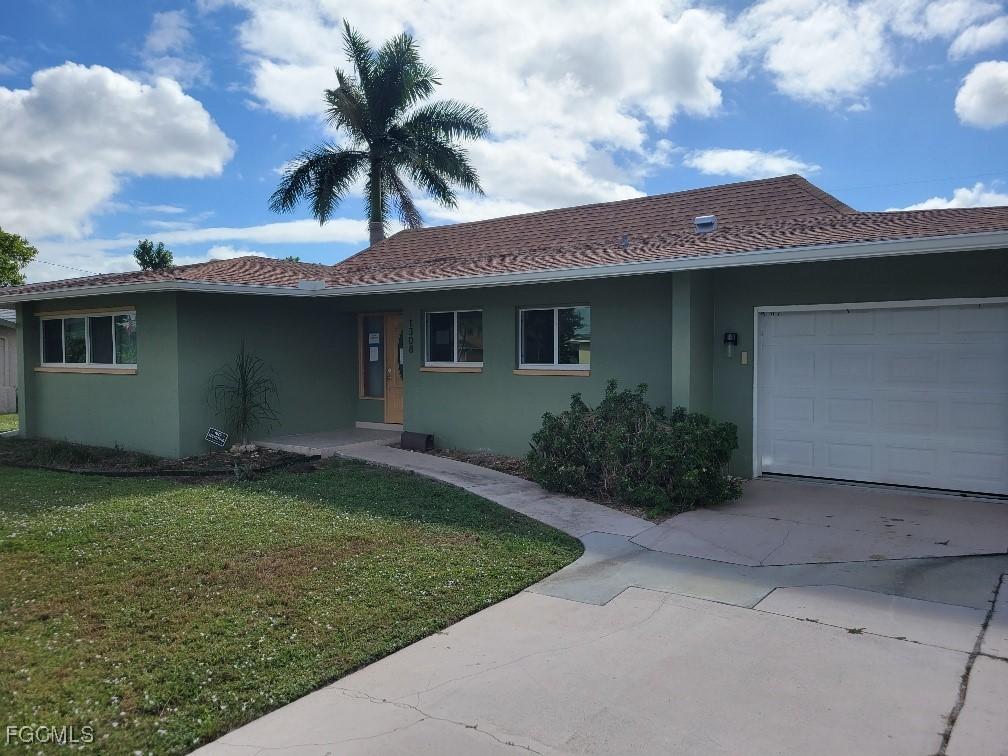 1308 SE 35th St., Cape Coral, FL 33904