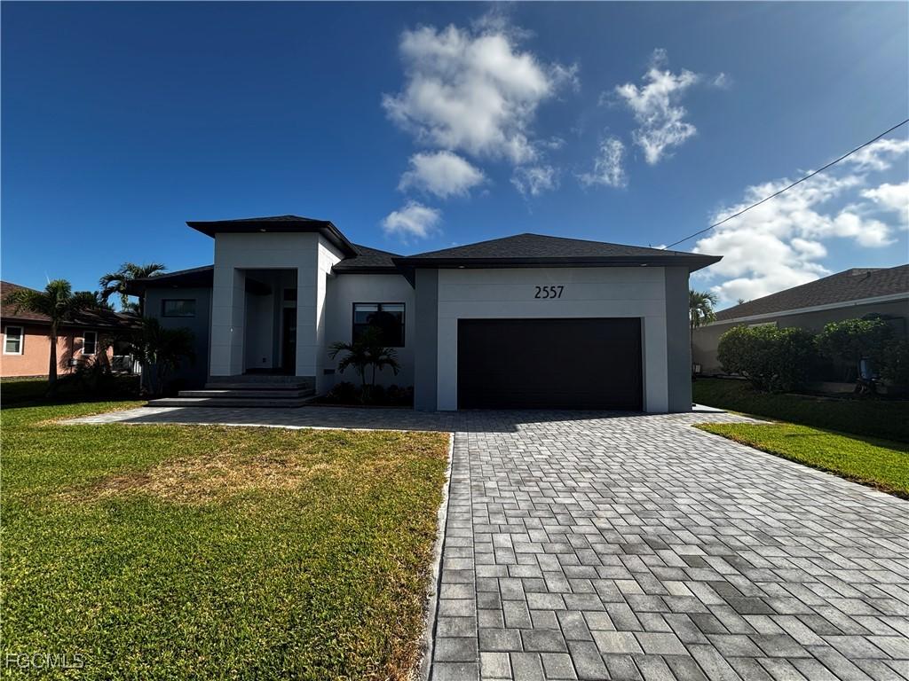 2557 SW 27th Pl., Cape Coral, FL 33914