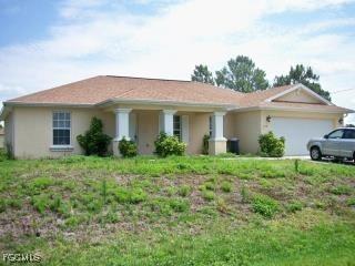 3204 37th St., Lehigh Acres, FL 33971