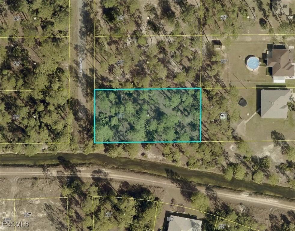 1204 8th Ave., Lehigh Acres, FL 33972