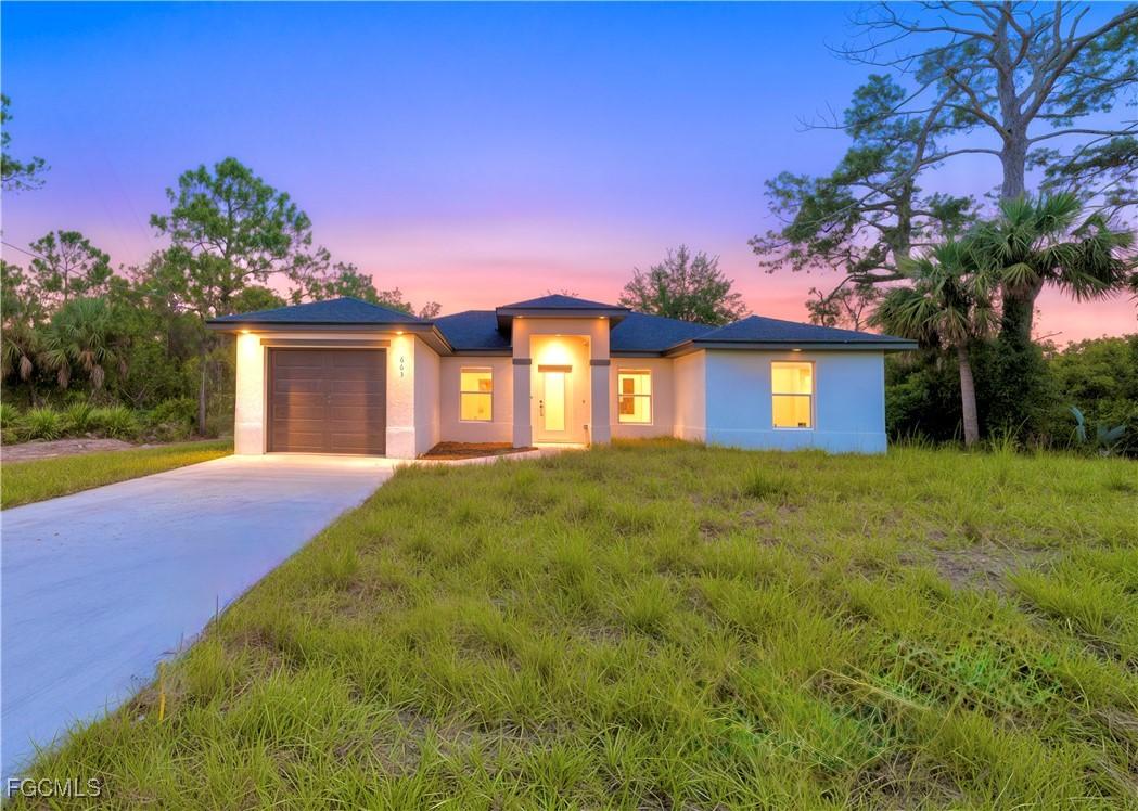 663 Hawthorne Ave., Lehigh Acres, FL 33974