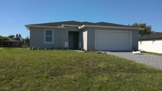 422 NE 20th Ter., Cape Coral, FL 33909