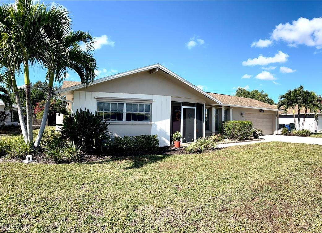 1406 S Larkwood Sq., Fort Myers, FL 33919