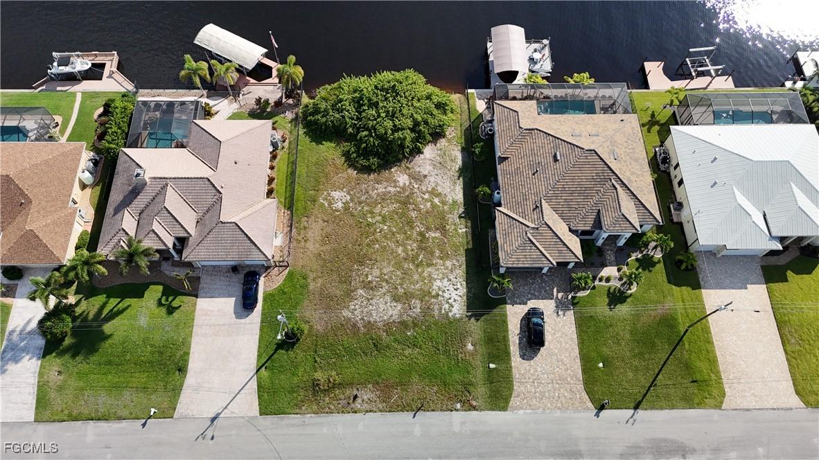 1825 NW 36th Pl., Cape Coral, FL 33993