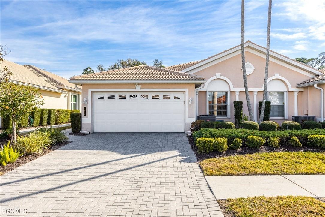 7678 Bay Lake Dr., Fort Myers, FL 33907