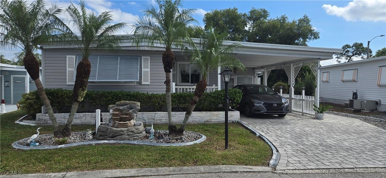 21 Nicklaus Blvd., North Fort Myers, FL 33903