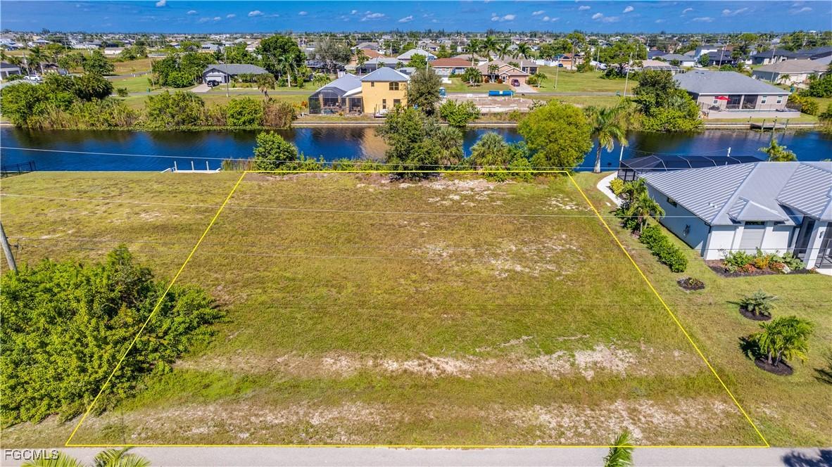 2901 SW 2nd Ter., Cape Coral, FL 33991