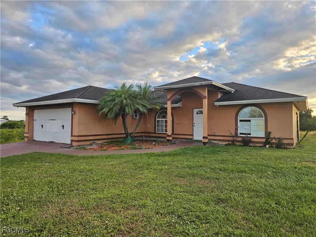 8016 Mangrove Cir., Labelle, FL 33935