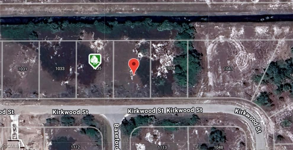 1037 Kirkwood St., Lehigh Acres, FL 33974