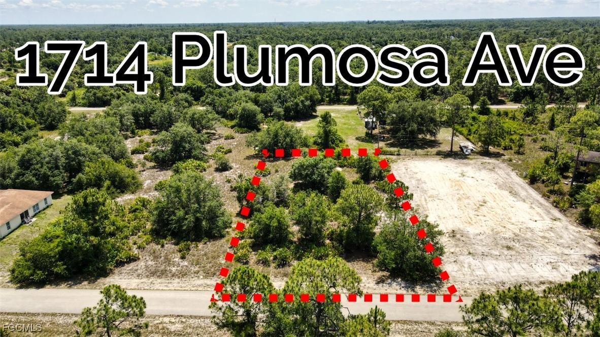1714 Plumosa Ave., Lehigh Acres, FL 33972