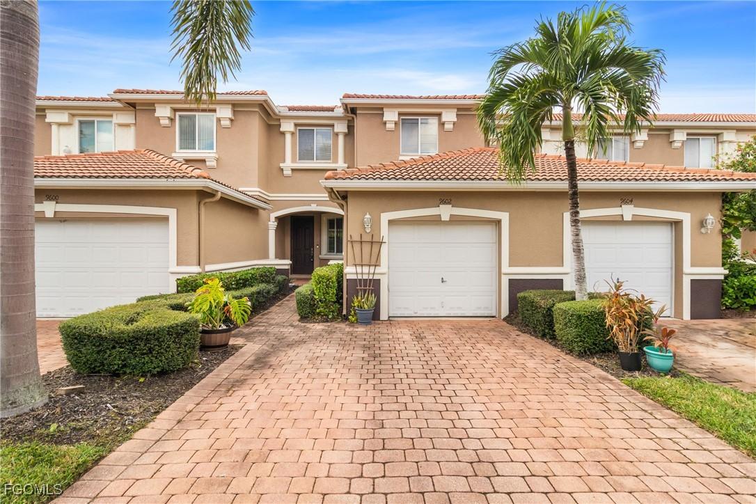 9602 Roundstone Cir., Fort Myers, FL 33967
