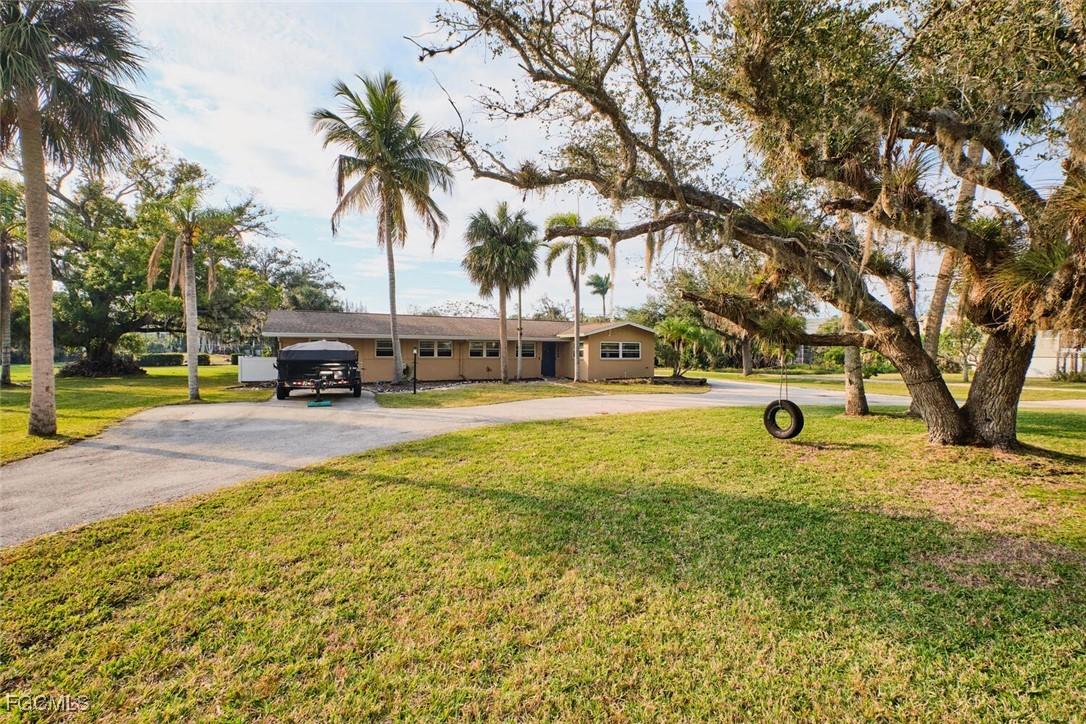 15380 Will Lew Ln., Fort Myers, FL 33908