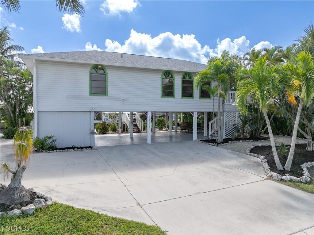 2831 Janet St., Matlacha, FL 33993