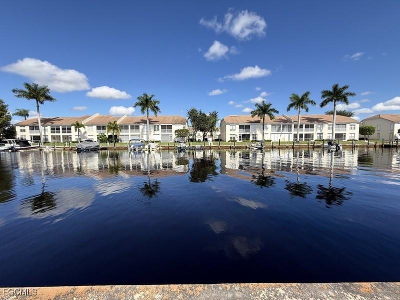 193 Eveningstar Cay, Naples, FL 34114